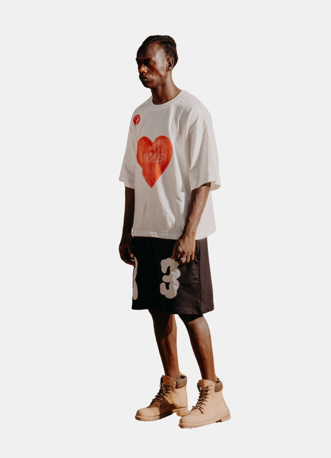 MKVLE KISS TEE