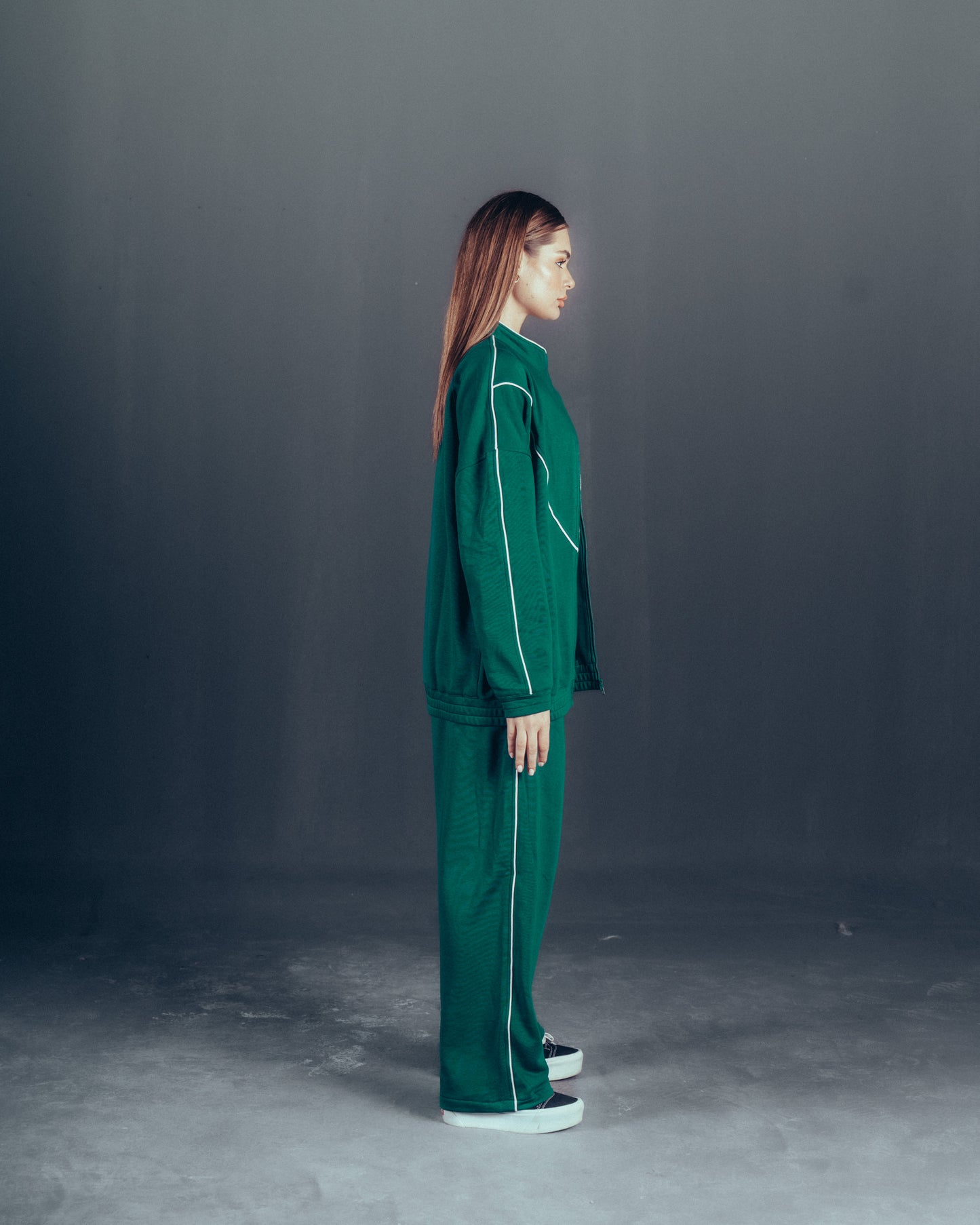 EMERALD V-TRACK SUIT